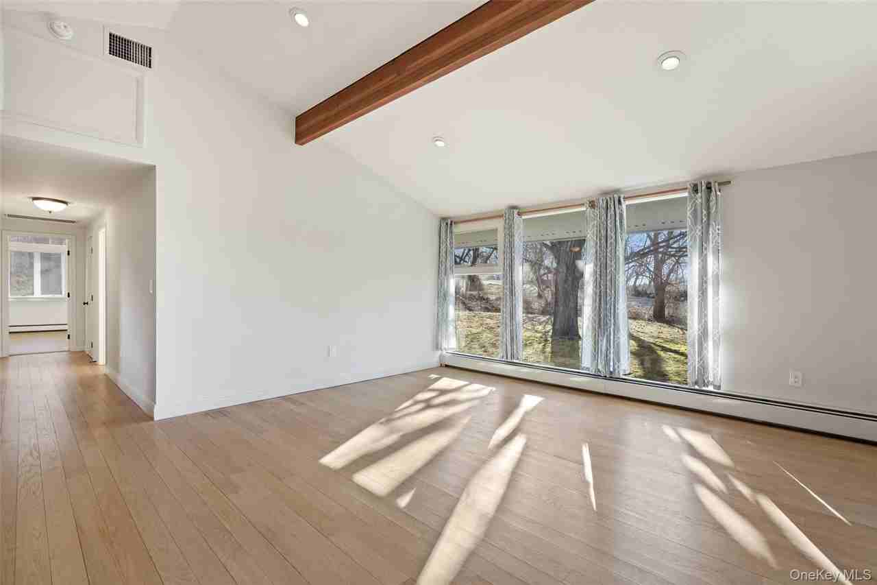 12B Flintlock Ridge Rd - Photo 3 of 19