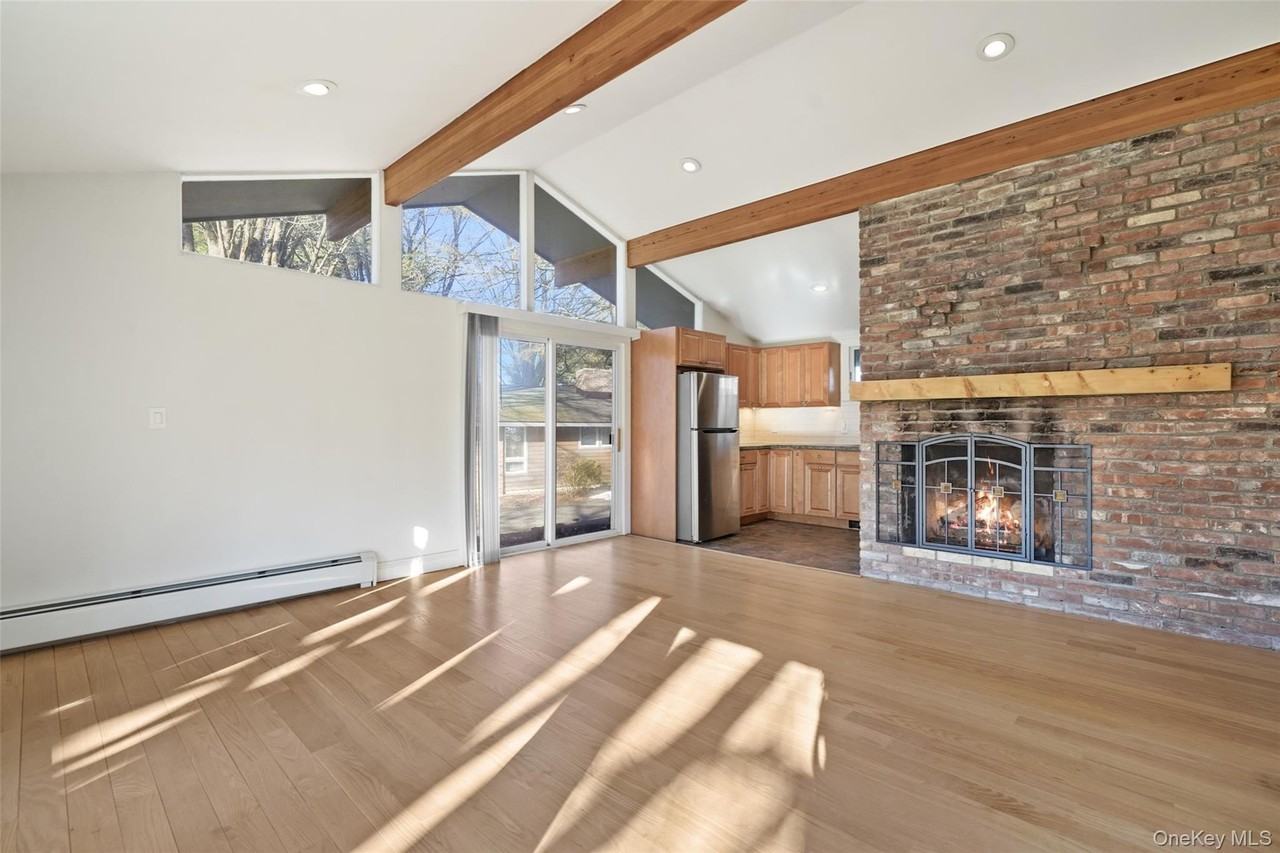 12B Flintlock Ridge Rd - Photo 4 of 19