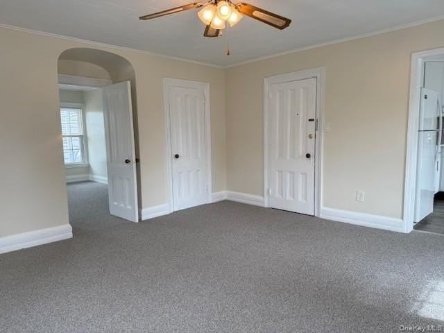 245 Scudder Ave - Photo 4 of 13