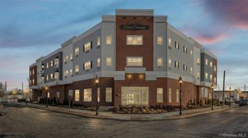 featured image of 227 4th Ave #207F