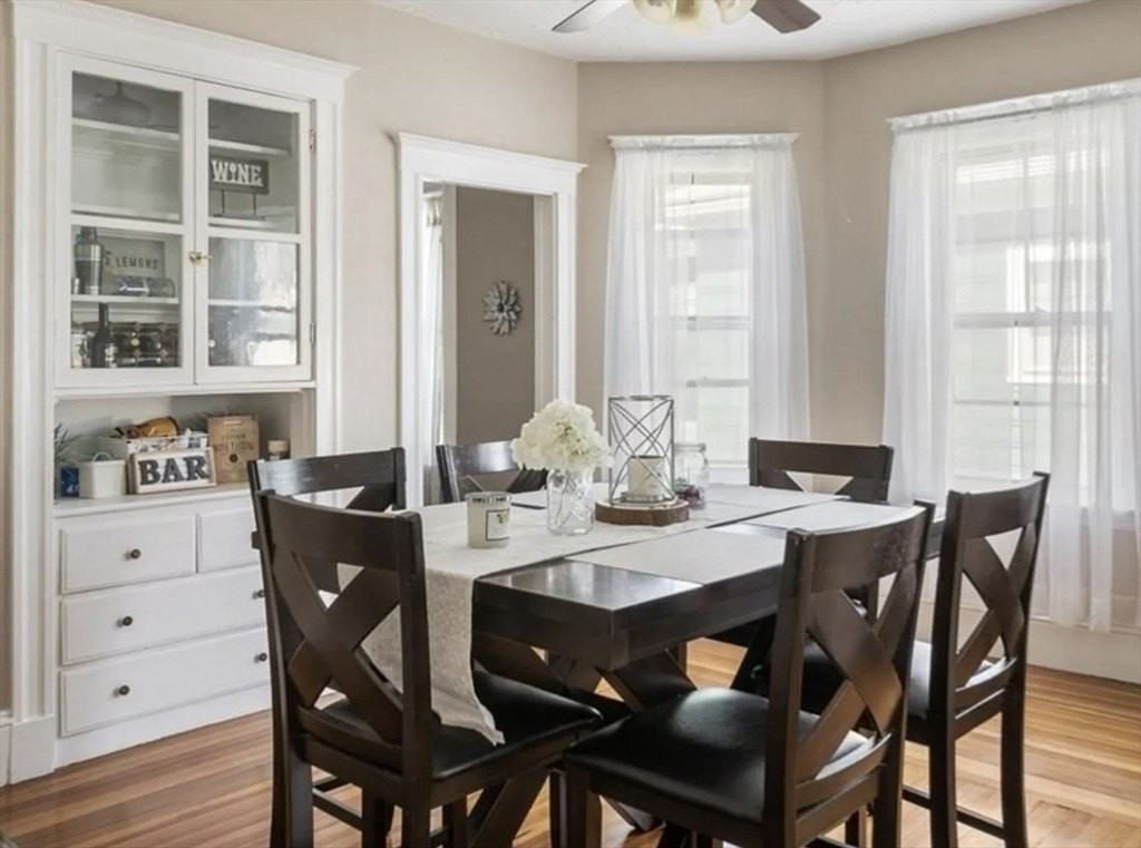 44 Greenleaf Ave Unit 2 - Photo 2 of 16