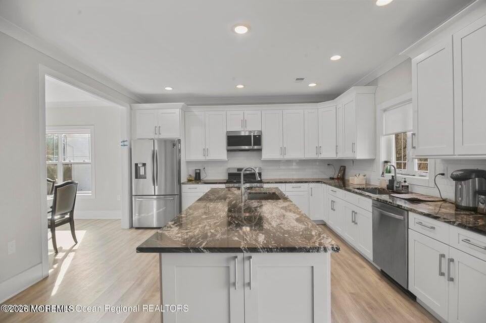 192 Willow Dr - Photo 6 of 27