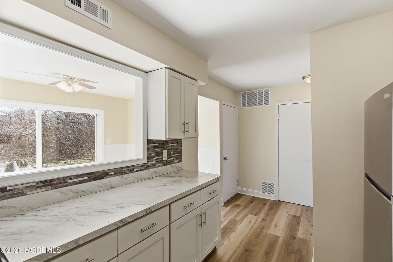 40 Greenwood Loop Rd - Photo 5 of 24