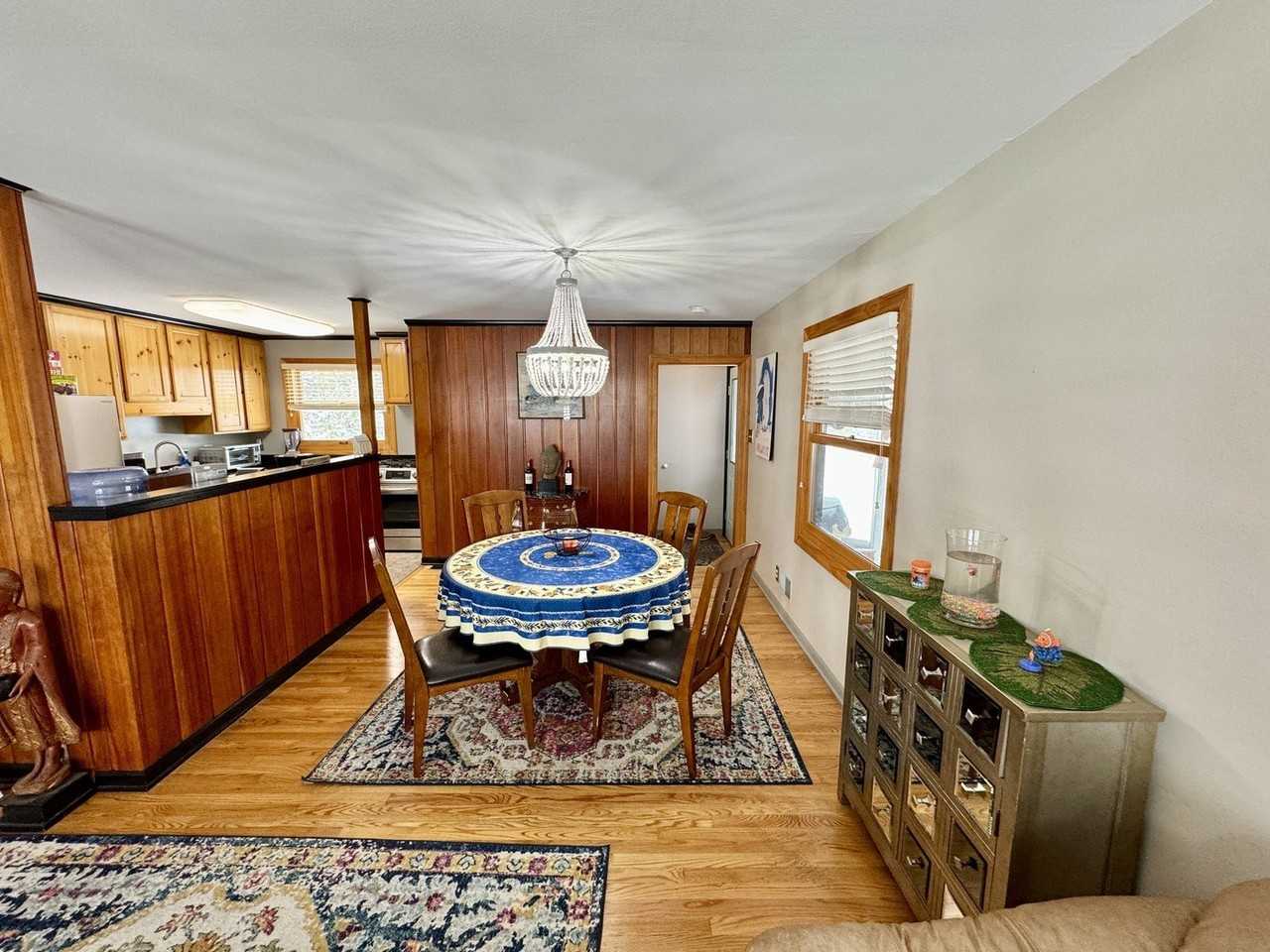 325 Kishwaukee Dr - Photo 5 of 20