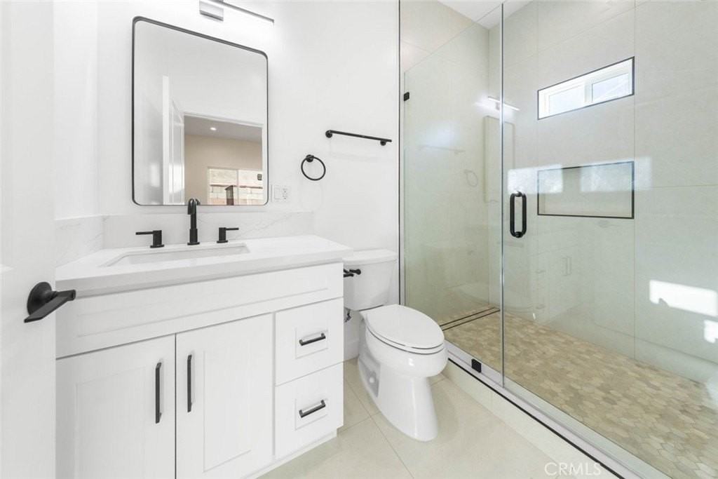 14729 Leadwell St - Photo 5 of 9