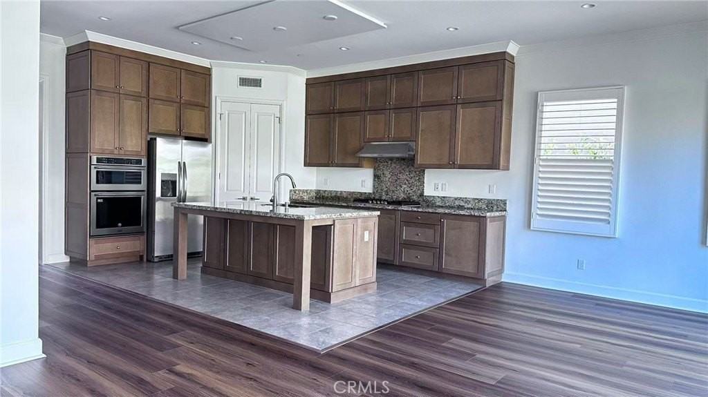 59 Belfast - Photo 5 of 20