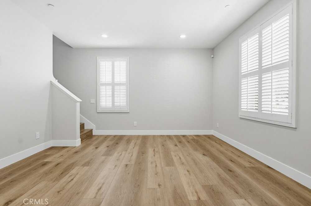 57 Arborside - Photo 5 of 36