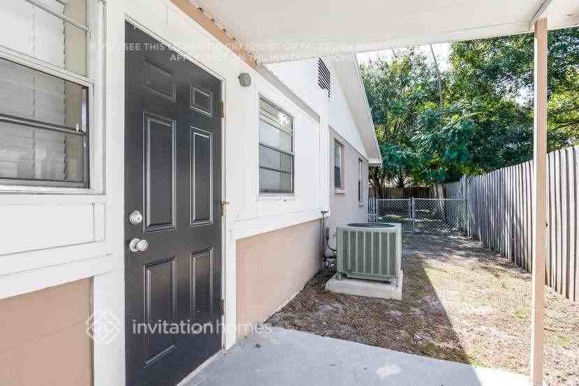 4315 19th Ave W - Photo 4 of 25