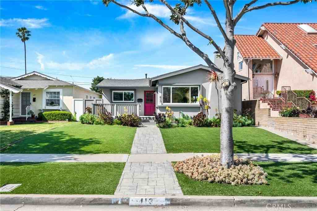 413 N Paulina Ave - Photo 2 of 46