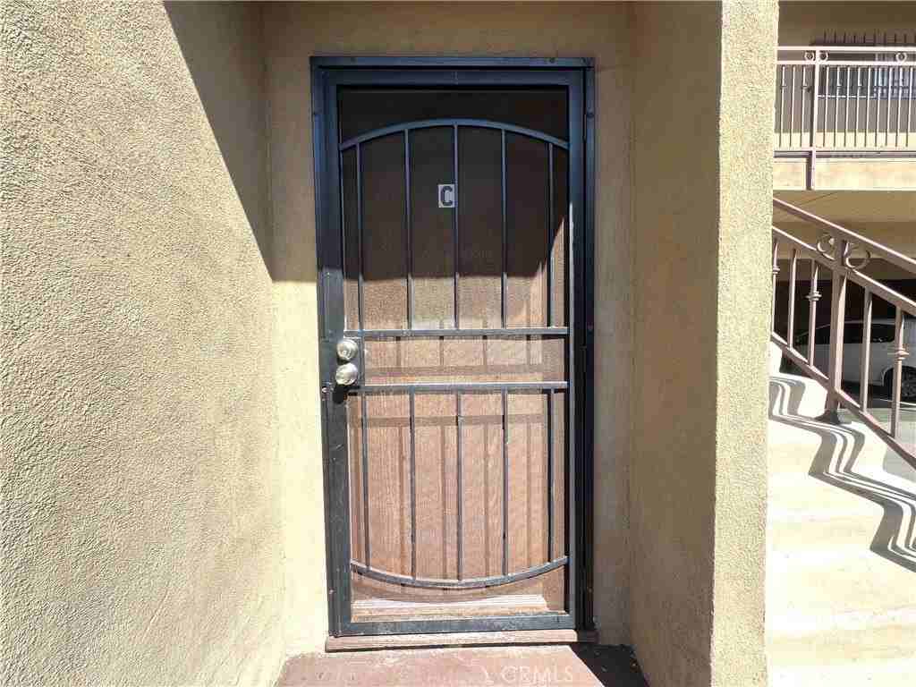 12706 Kornblum Ave #C - Photo 2 of 13