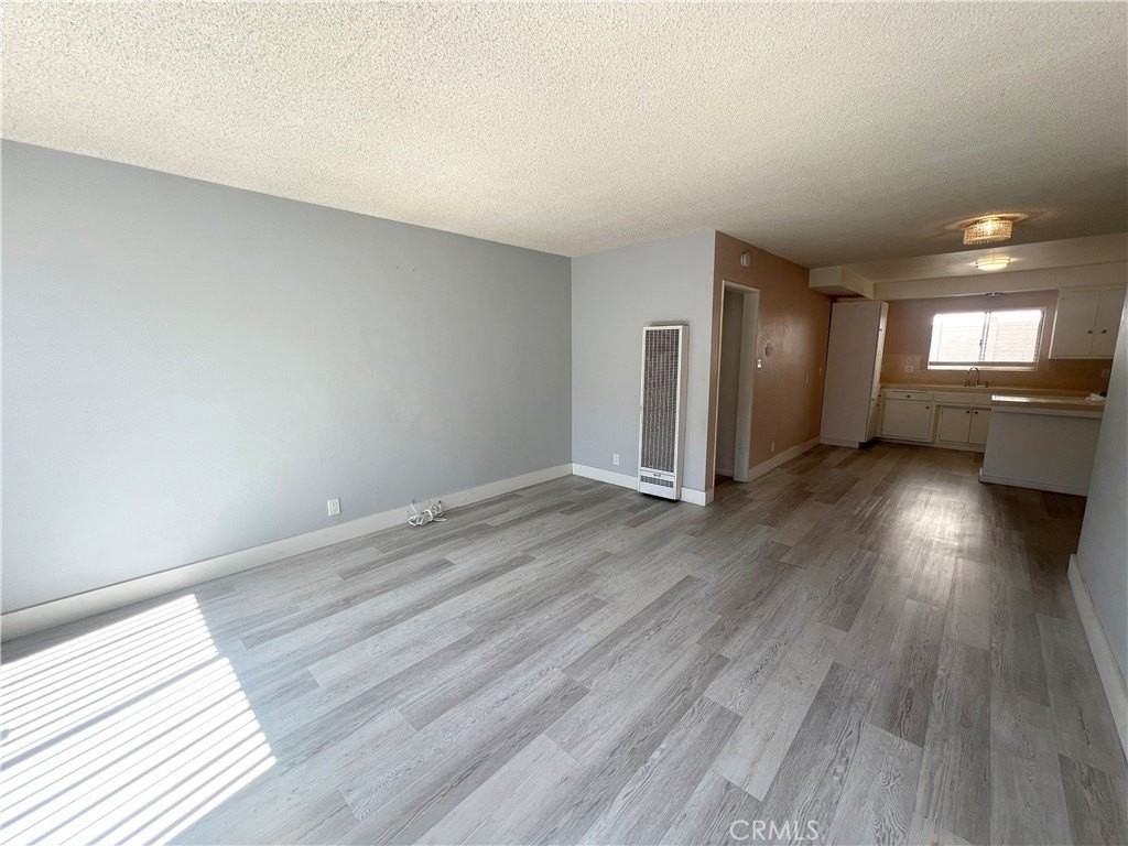 12706 Kornblum Ave #C - Photo 3 of 13