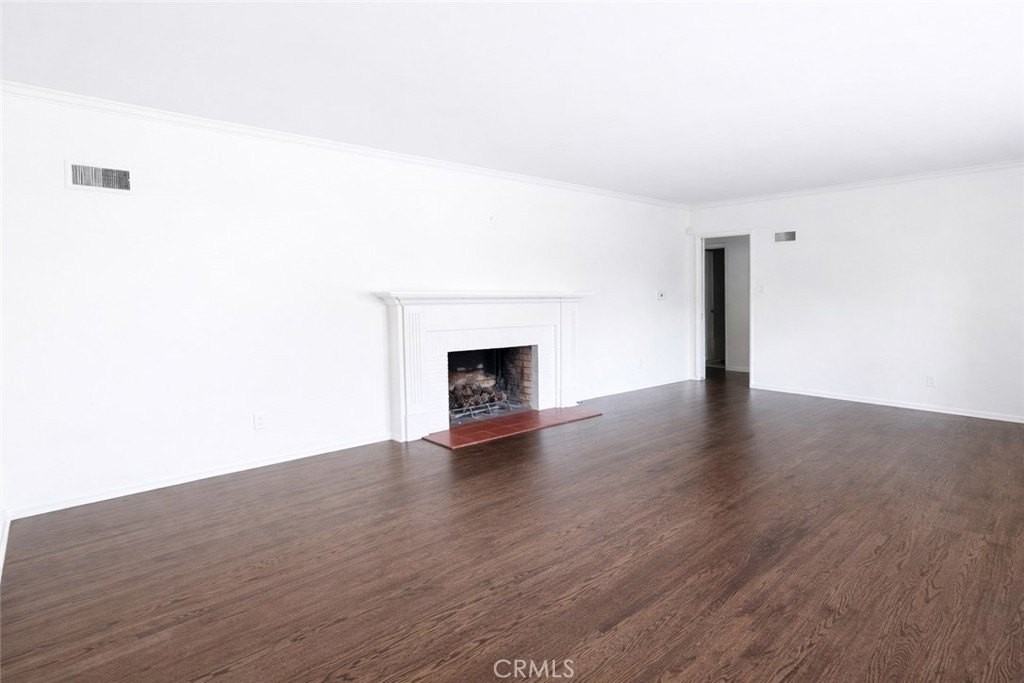 18 Woodland Ln - Photo 5 of 22