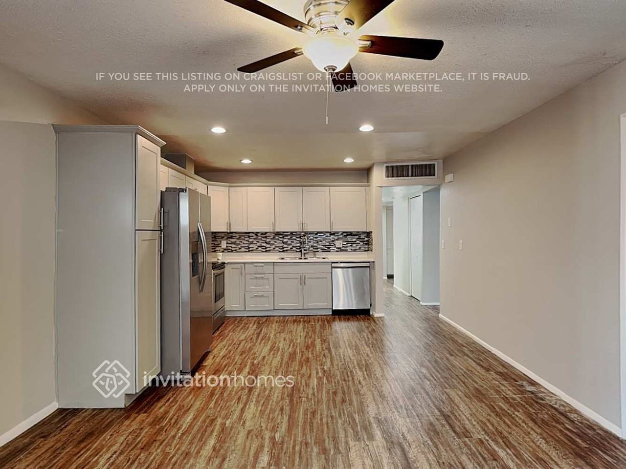 3146 W Cactus Rd - Photo 6 of 17