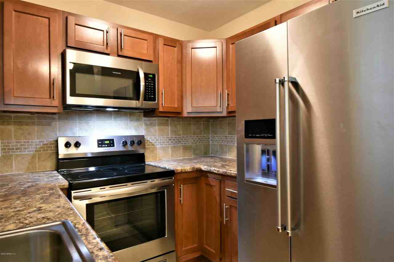 1498 Stimson St - Photo 6 of 12