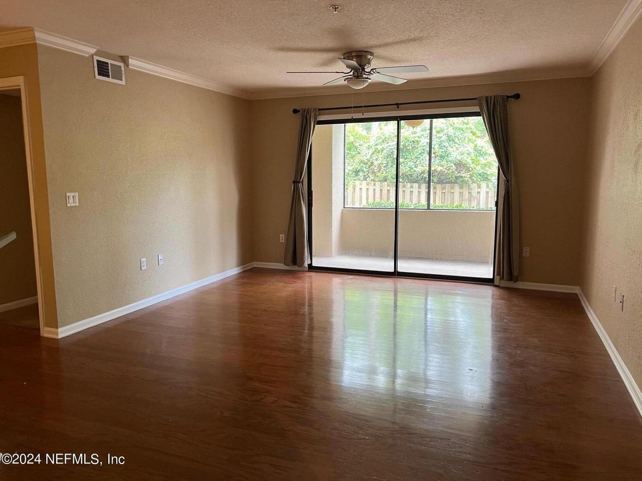 505 Boardwalk Dr Unit 216 - Photo 6 of 10