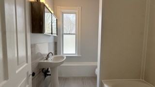 482 Princess Ave #2 - Photo 5 of 12