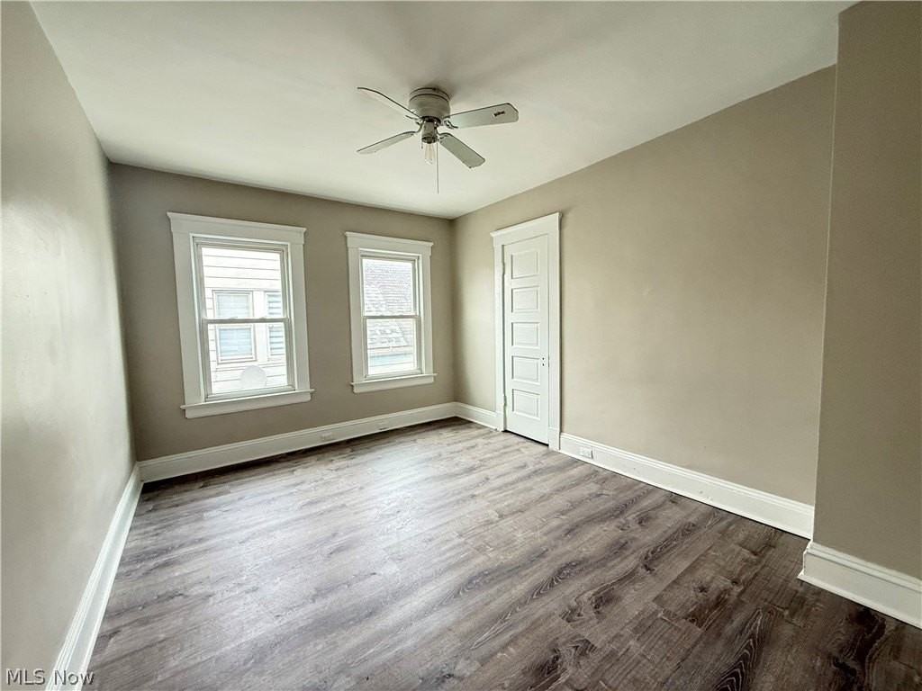 3876 W 17th St - Photo 5 of 10