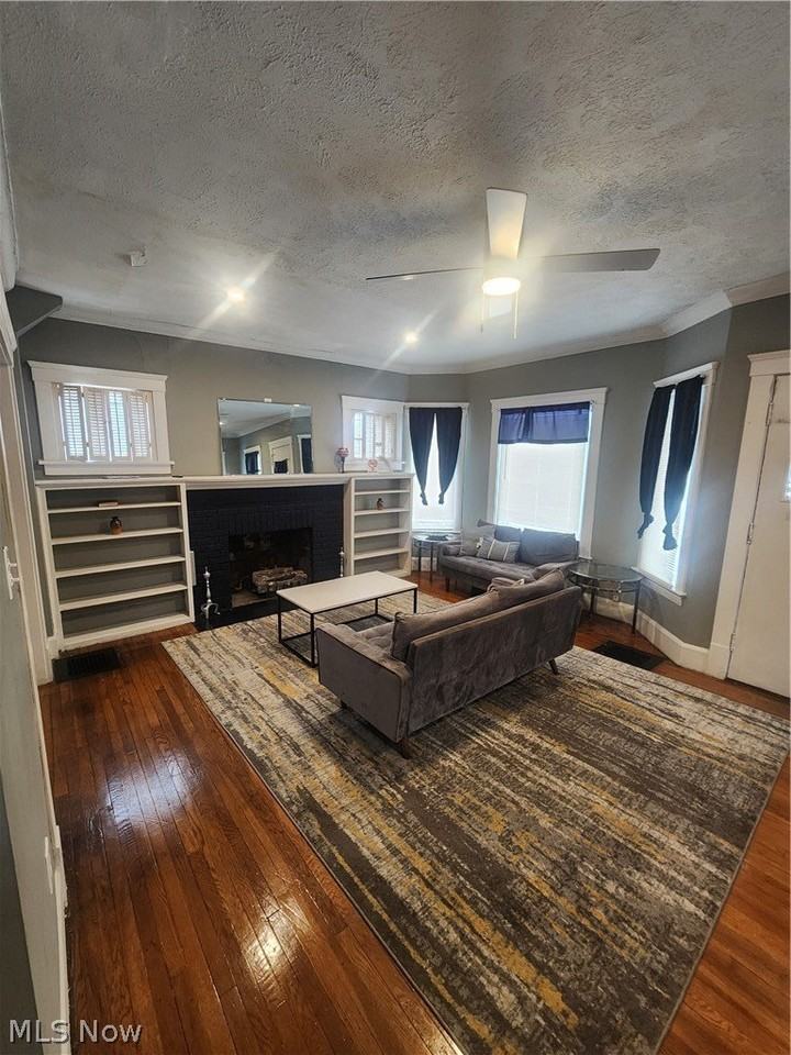 16412 Talford Ave - Photo 2 of 21