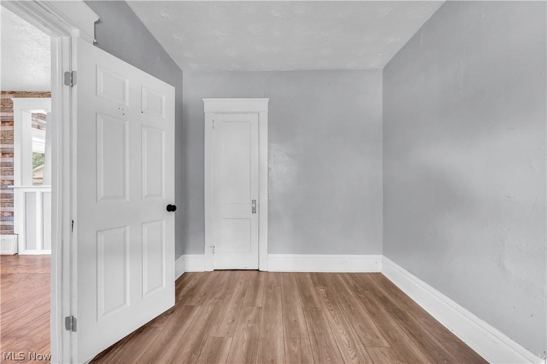 1174 La Croix Ave Unit 1 - Photo 4 of 25