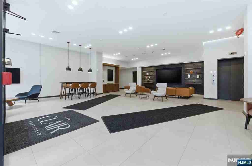 37 Orange Rd - Photo 2 of 16