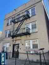 379 Undercliff Ave - Photo 1 of 1