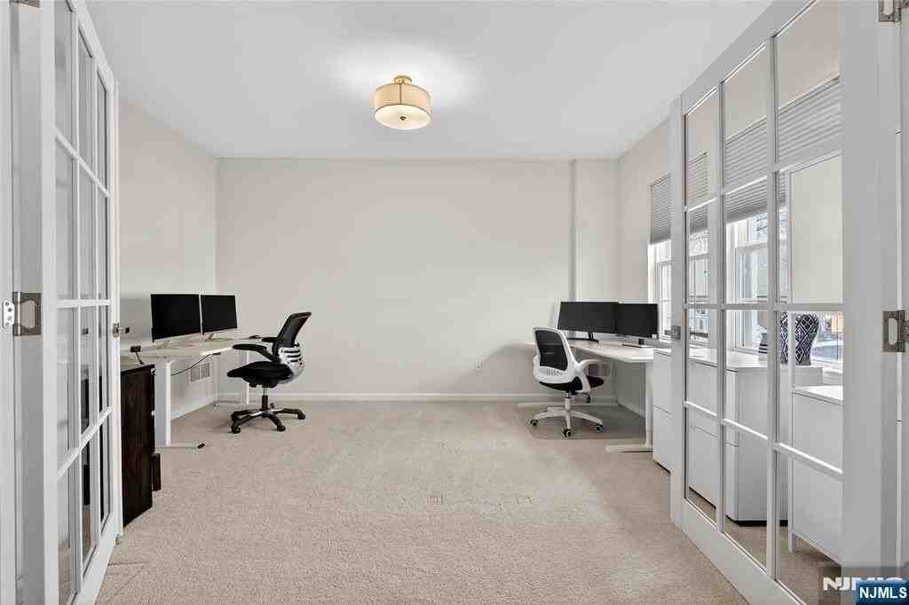 56 Wesmont Dr - Photo 5 of 50