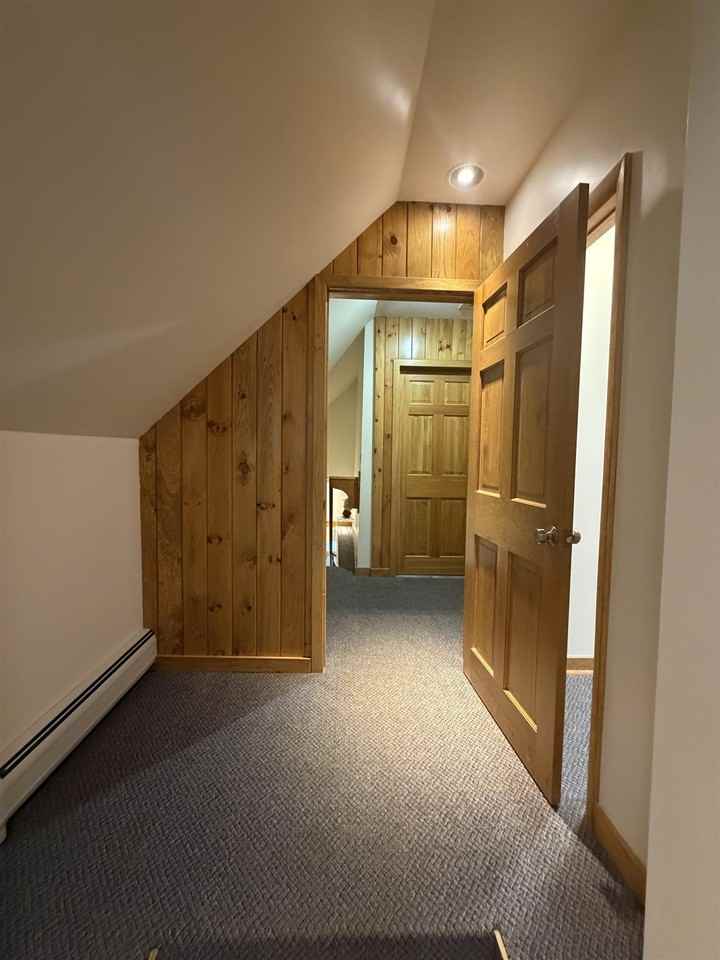 211 Main St - Photo 5 of 18