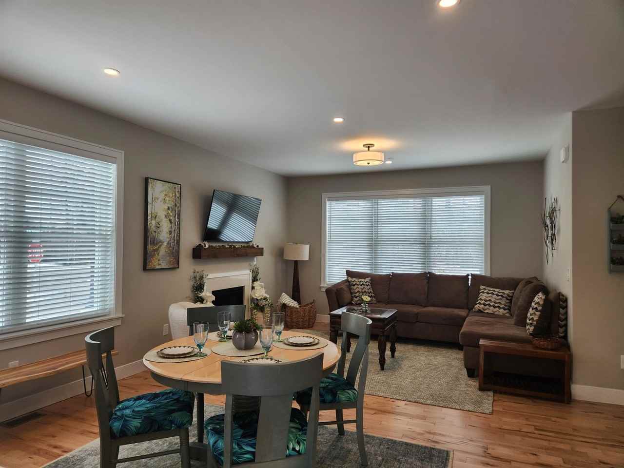 57 Evergreen Dr - Photo 5 of 22