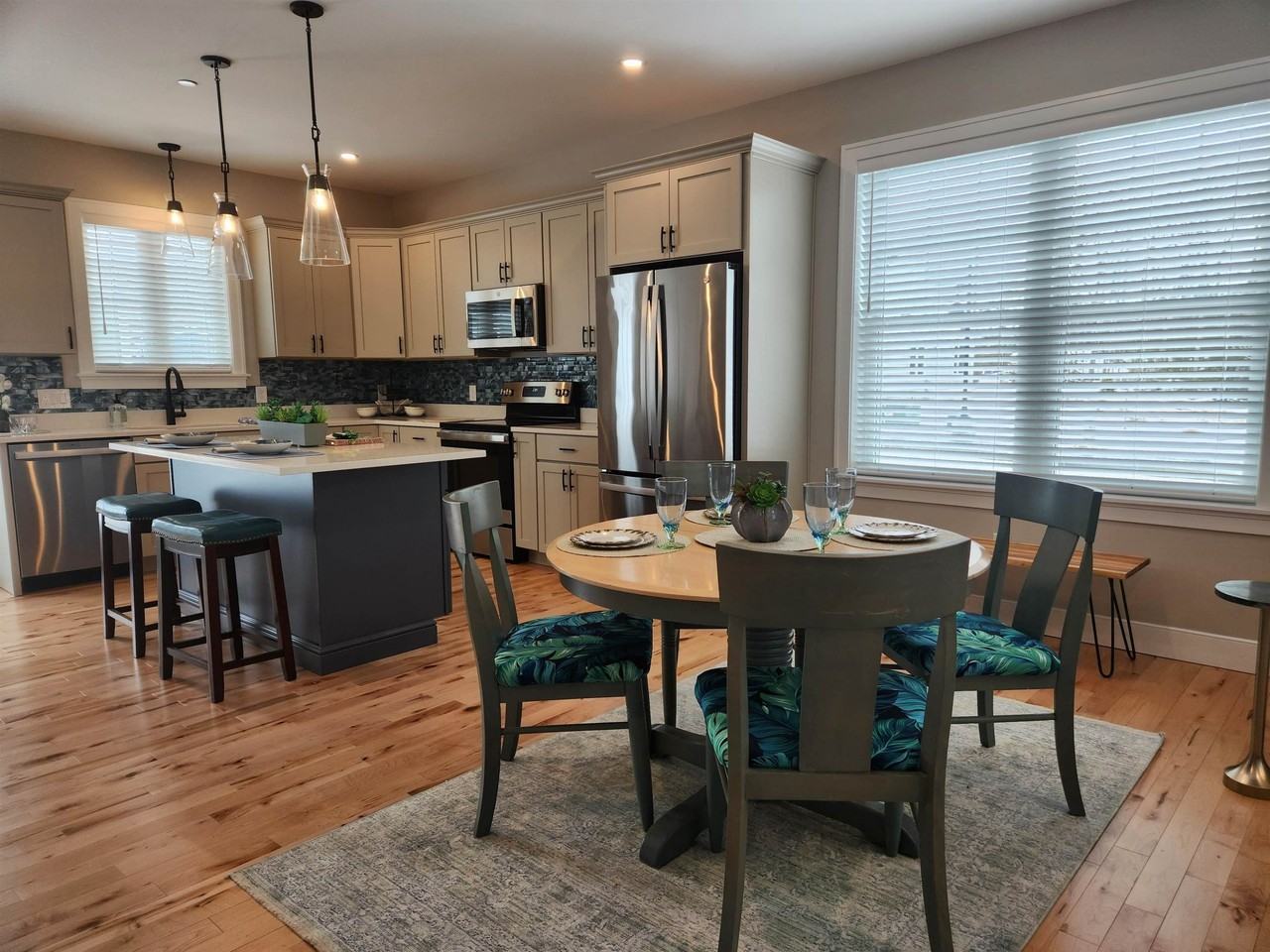 57 Evergreen Dr - Photo 6 of 22