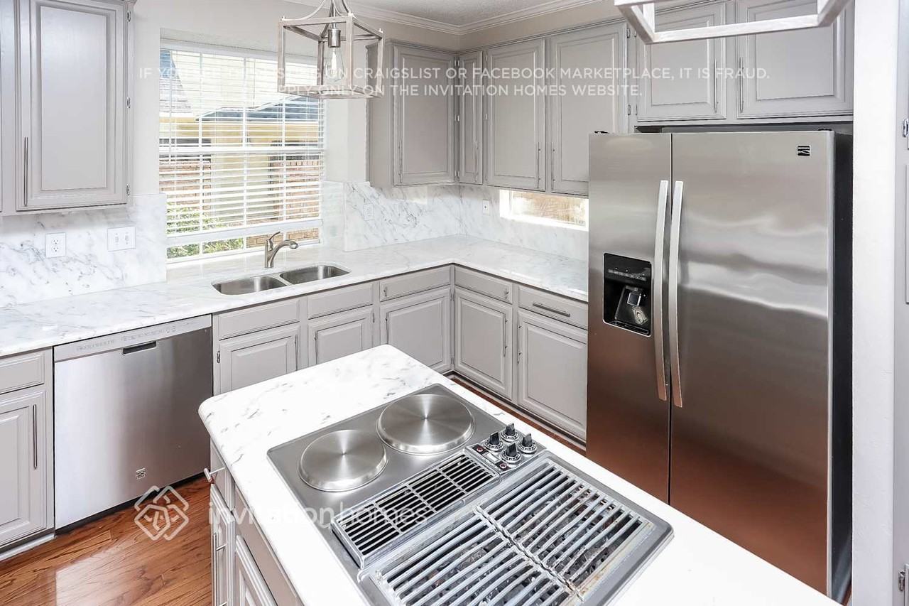 808 Olde Towne Dr - Photo 6 of 16