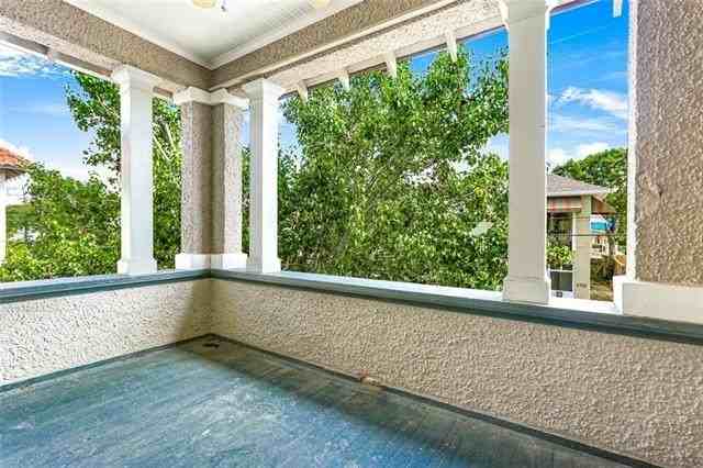 5702 Willow St - Photo 2 of 12