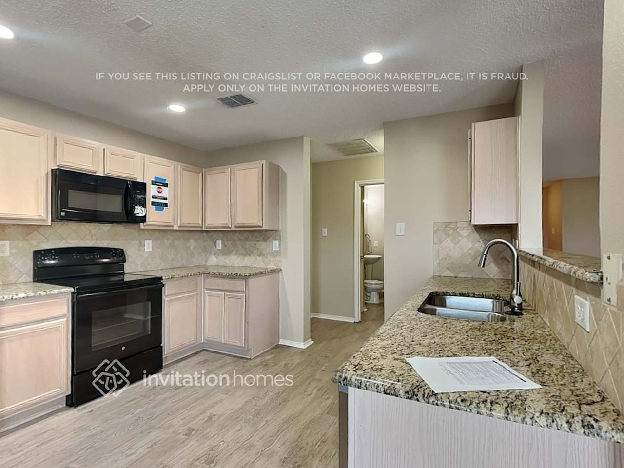 1542 Melrose Ln - Photo 7 of 20