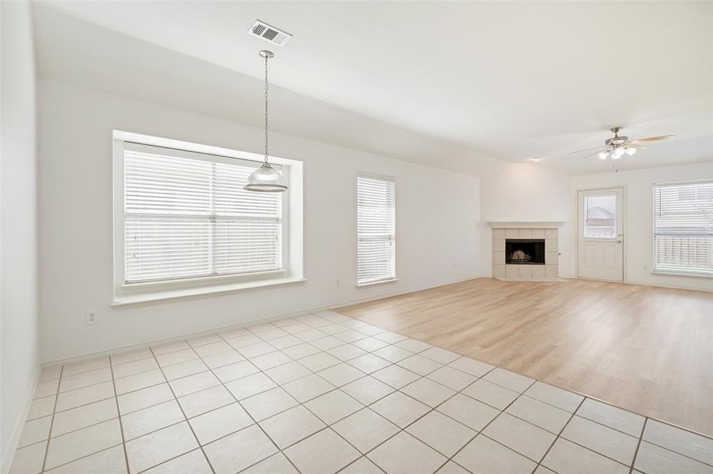 13575 Valley Mills Dr - Photo 7 of 18