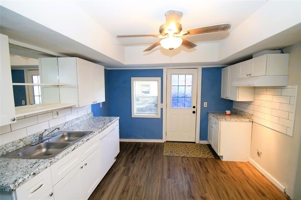 349 12th St Nw - Photo 7 of 36