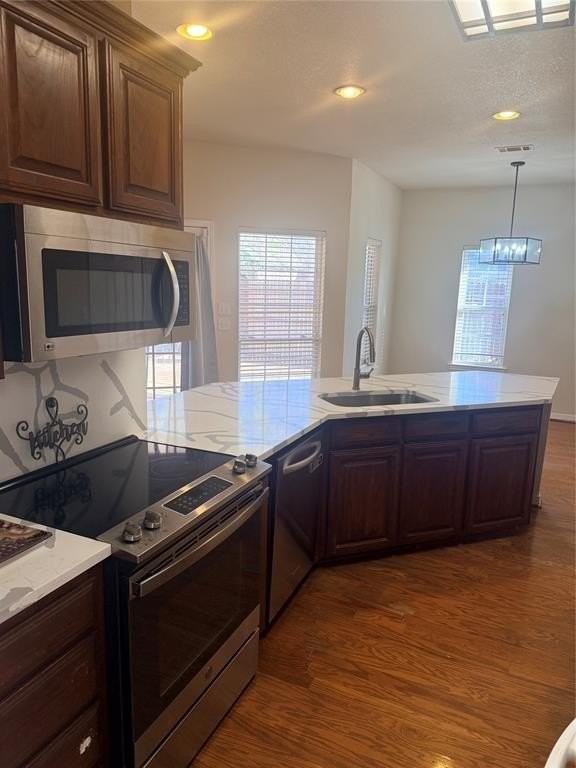 438 Lake Highland Dr - Photo 3 of 30