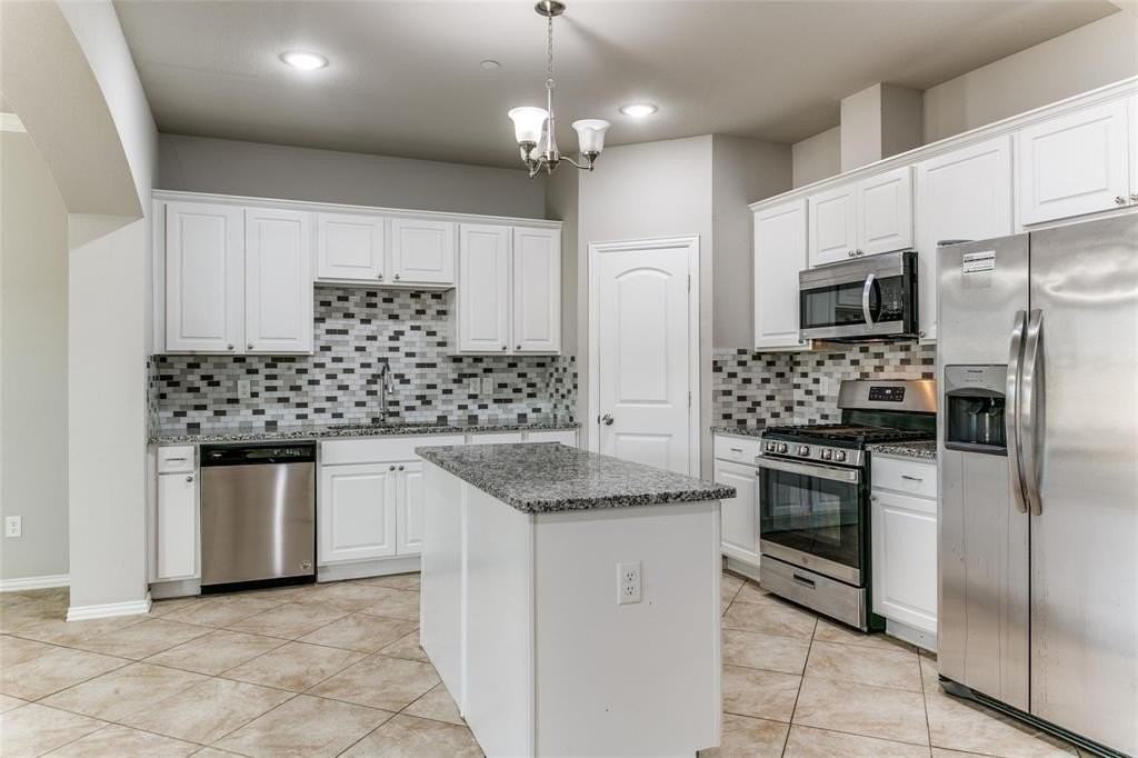 4725 Hafeela Dr - Photo 5 of 19