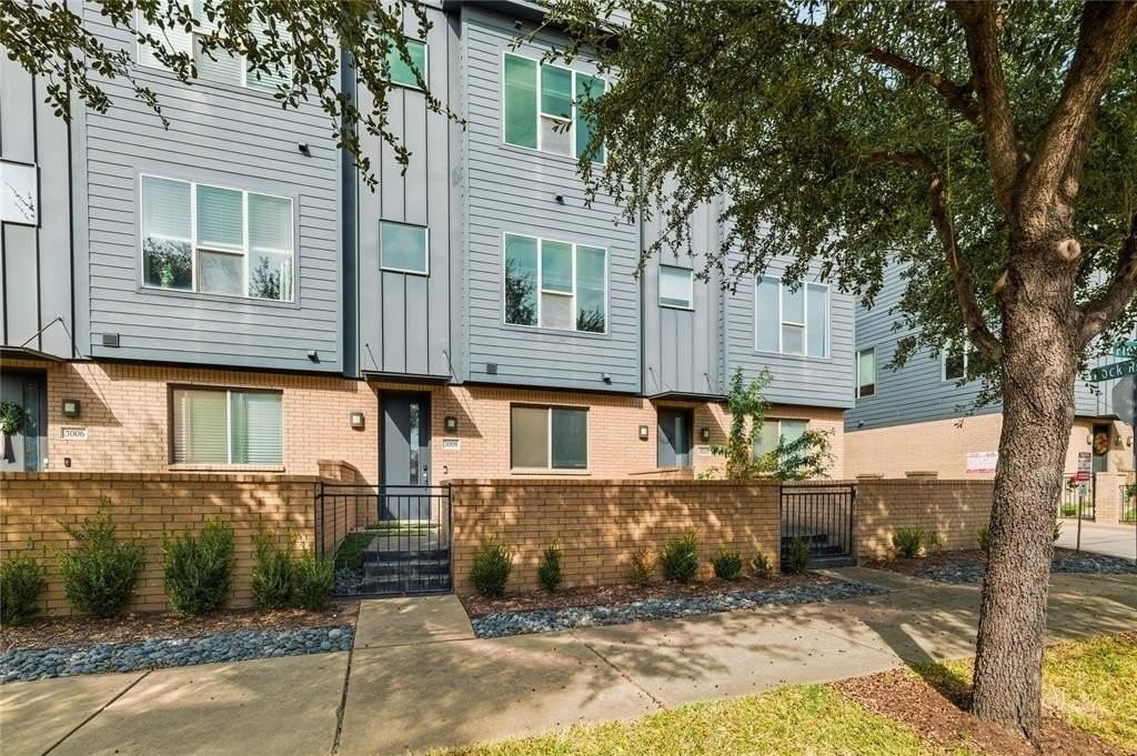 3008 Zenia Dr - Photo 3 of 31