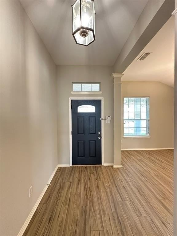 1129 April Springs Dr - Photo 4 of 19