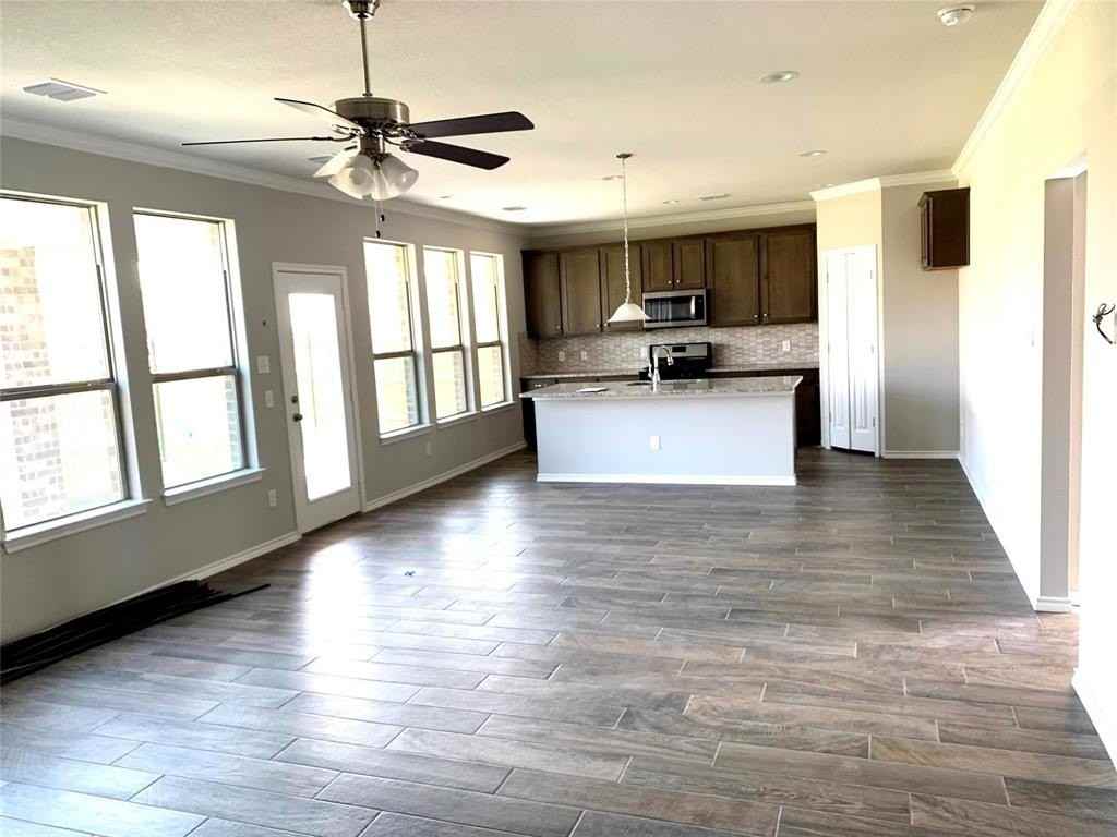 515 Long Prairie Dr - Photo 5 of 28