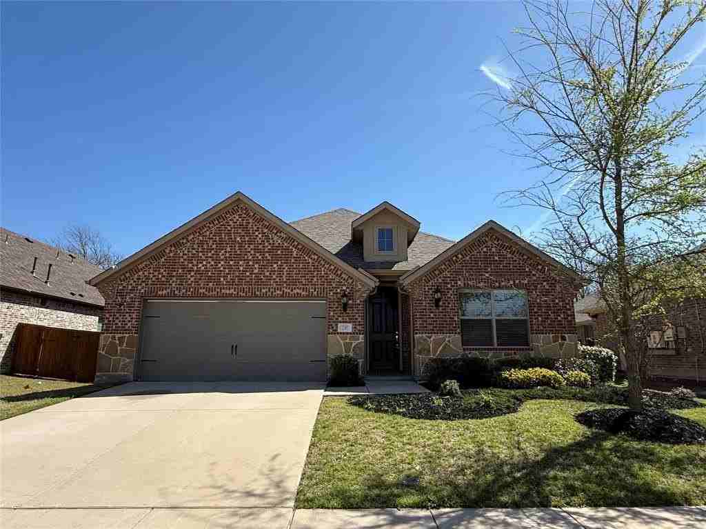 2305 Caroline St - Photo 5 of 35