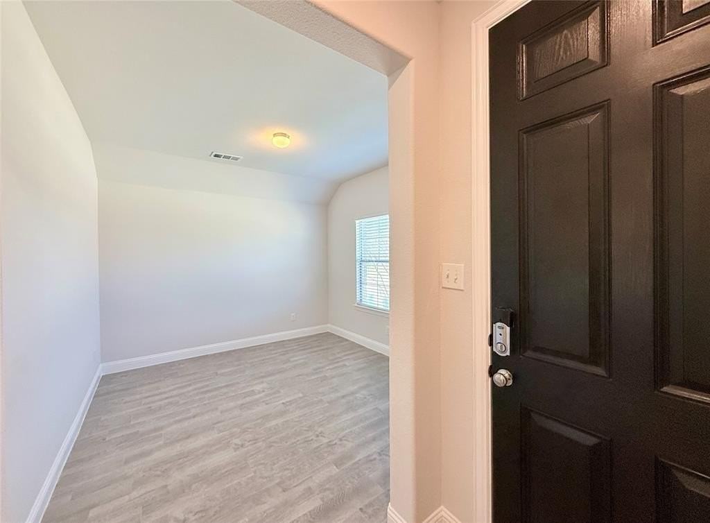 2305 Caroline St - Photo 7 of 35