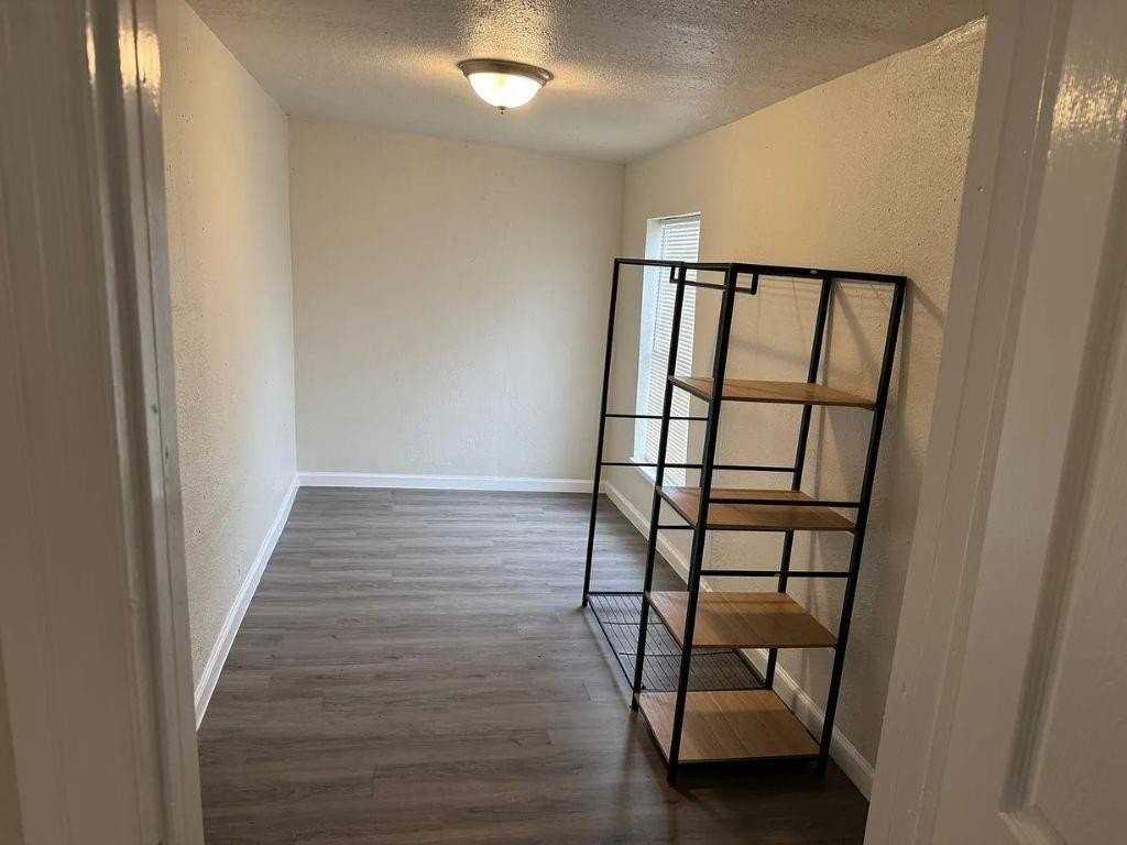 509 W Coffin St - Photo 5 of 12