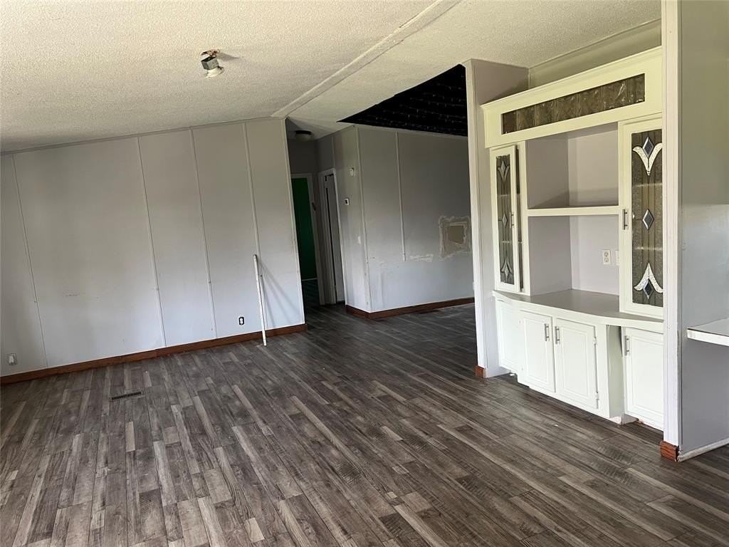 6589 Fm 546 - Photo 2 of 7