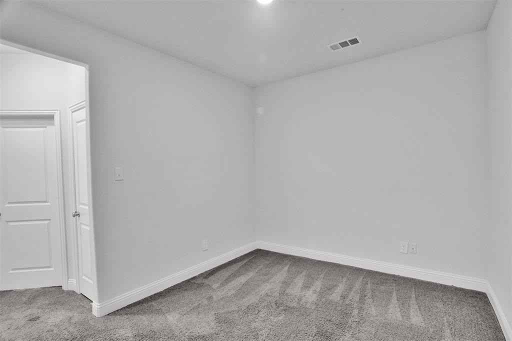 1484 Weston Rd - Photo 7 of 17