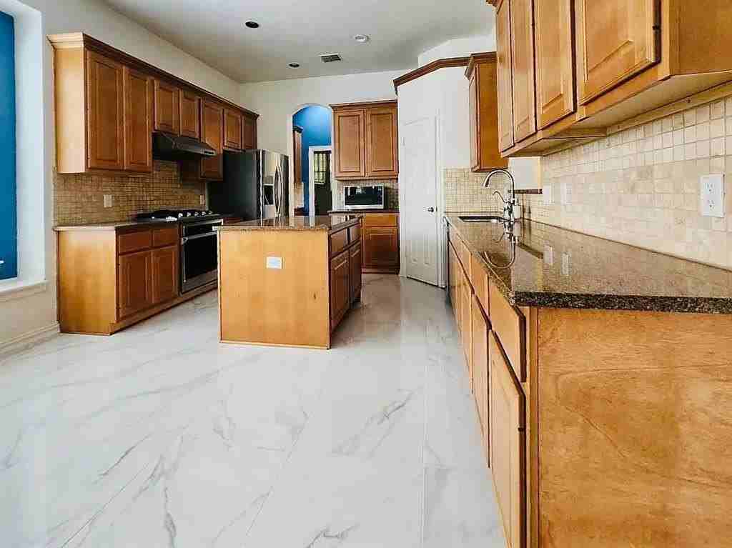 2742 Hidden Knoll Trl - Photo 3 of 15