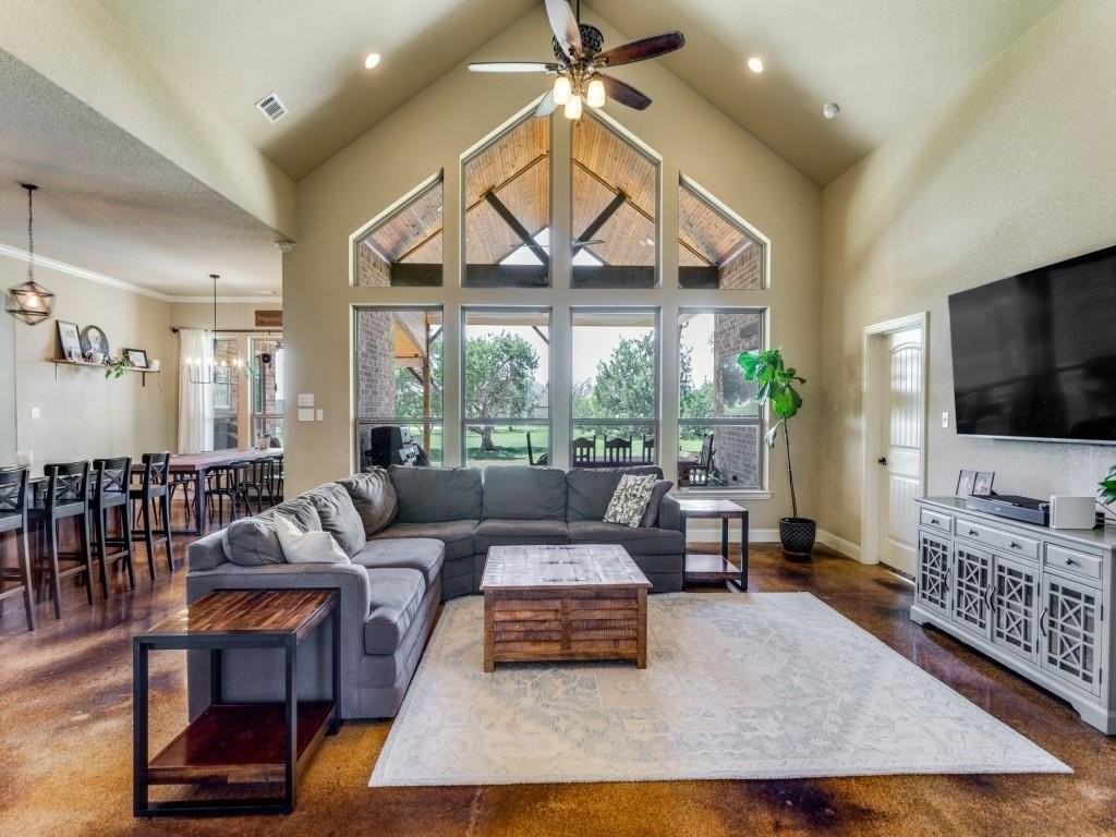 146 Fawna Dr - Photo 5 of 25