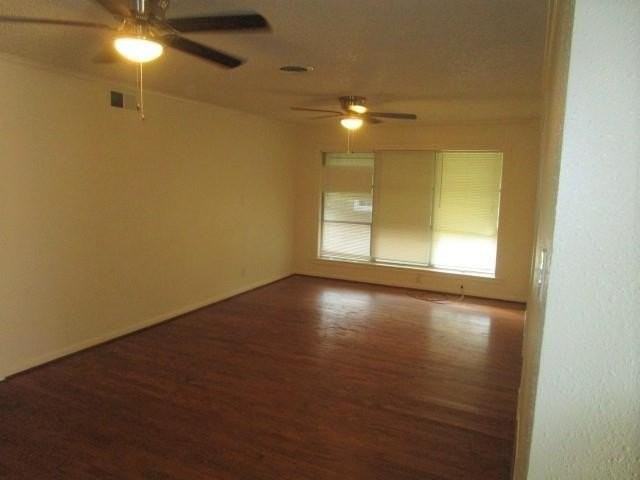 1210 Mcdonald Dr - Photo 3 of 17