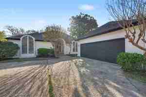 featured image of 7012 Duffield Dr