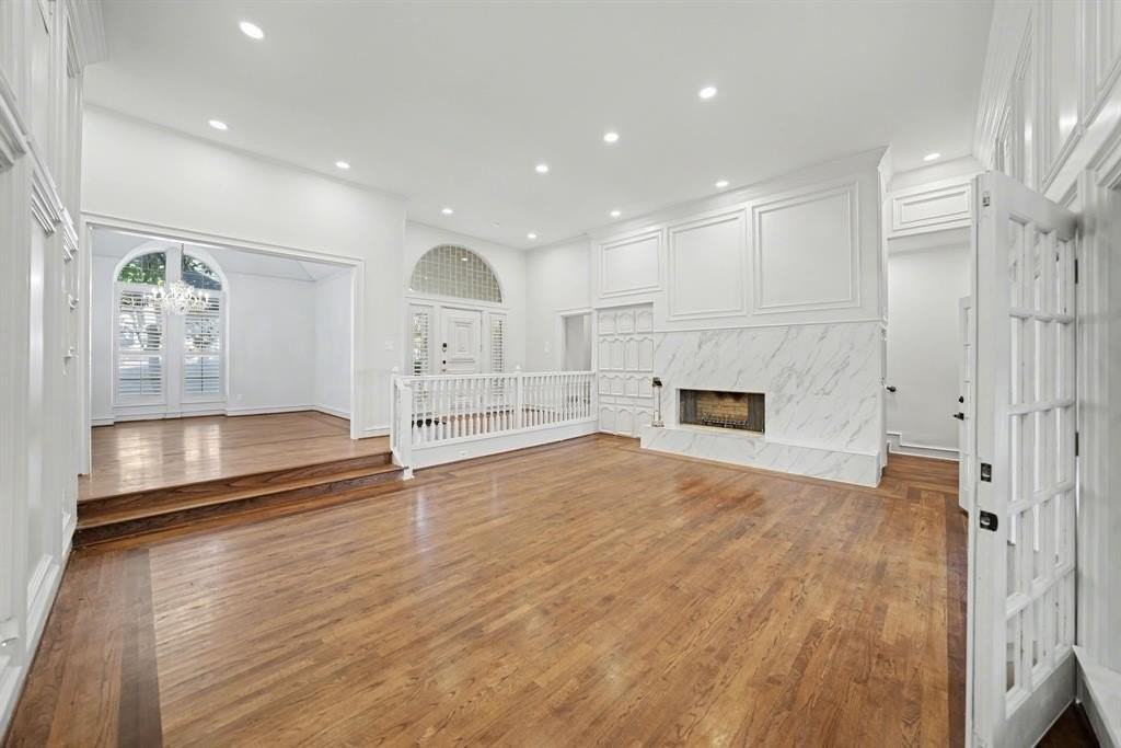 7012 Duffield Dr - Photo 3 of 25