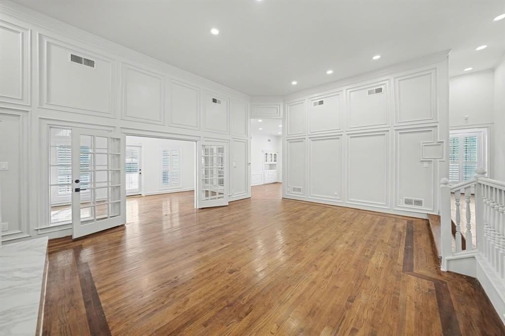 7012 Duffield Dr - Photo 4 of 25